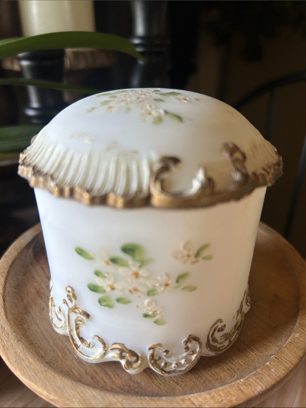 Antique Dithridge Hand Painted Floral Milk Glass Trinket Jar - Picture 12 of 13